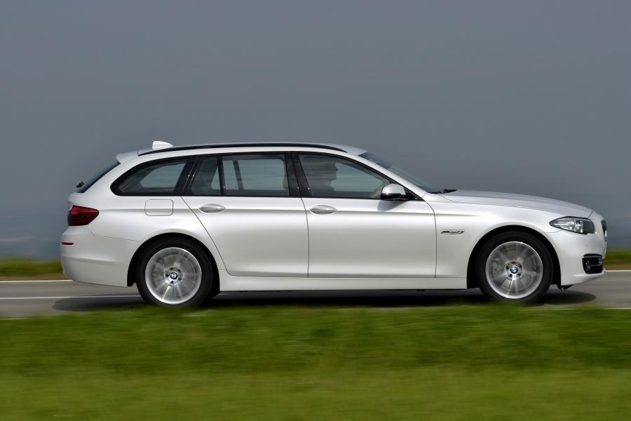  BMW 520d Touring 2014 года  (фото 21 из 46)